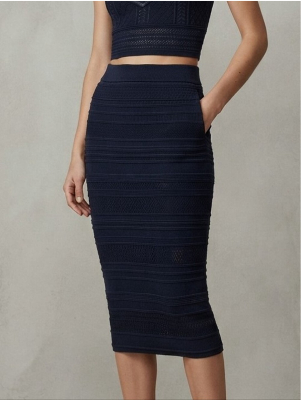 Aritzia Babaton Pointelle Skirt Black Pencil Skirt Knit Sz L Professional Preppy
